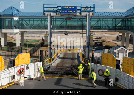 Cape May Lewes Ferry verlässt Cape May New Jersey Stockfoto