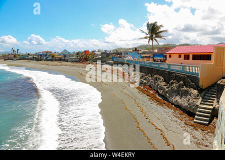 Strand von Baracoa in Kuba Stockfoto