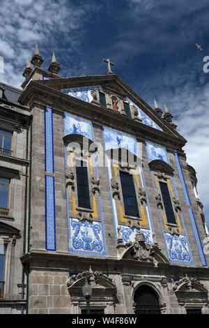 Kirche der Gemeinde; ST. ANTONIUS; Praca de Almeida Garrett, Porto, Portugal Stockfoto