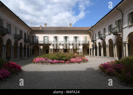 Italien, Lombardei, Varese: St, Antonino Kreuzgang Stockfoto