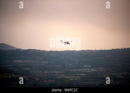 Orange Fire Helicopter Stockfoto