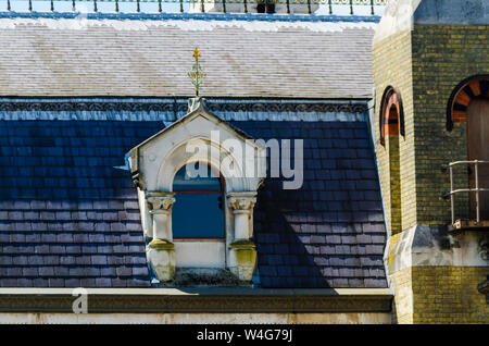 LONDON, Großbritannien - 21 Mai, 2019 Original Abbey Mills Pumpstation im Abbey Lane, London, ist die Kläranlage Pumpwerk, entworfen von Ingenieur Joseph Bazalg Stockfoto