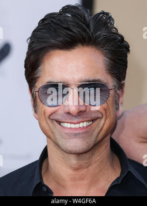 HOLLYWOOD, LOS ANGELES, Kalifornien, USA - 22. Juli: John Stamos kommt an der Uraufführung von Sony Pictures'' Once Upon a Time in Hollywood' an der TCL Chinese Theater IMAX am 22 Juli, 2019 in Hollywood, Los Angeles, Kalifornien, USA. (Foto von Xavier Collin/Image Press Agency) Stockfoto