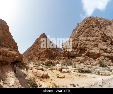 Felswand im Wadi Shab, Oman Stockfoto