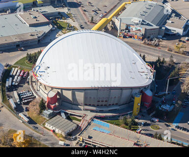 Luftaufnahme der Saddledome in der Stadt Calgary, Alberta, Kanada Stockfoto