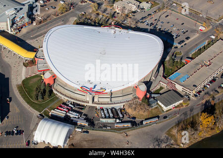 Luftaufnahme der Saddledome in der Stadt Calgary, Alberta, Kanada Stockfoto