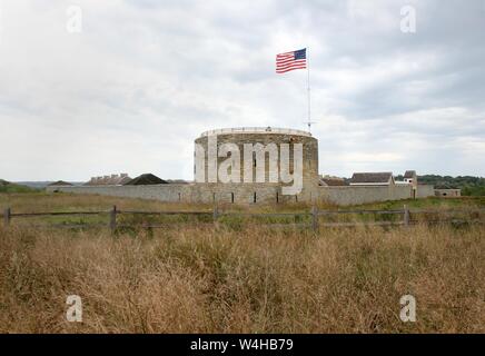 Das historische Fort Snelling State Park, Minnesota mit dem 1822-1836 24-star flag Flying von einem Fahnenmast Stockfoto