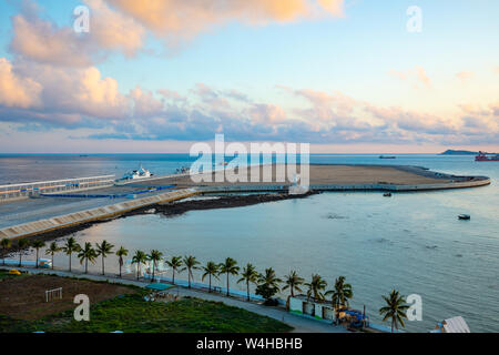 Neues künstliches Archipel Neben der Phoenix Insel im südöstlichen Teil von Sanya, Hainan, China Stockfoto