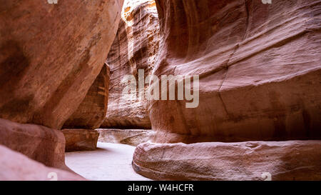 Die wichtigsten Red Canyon in Petra Archäologische Stätte - UNESCO Weltkulturerbe Stockfoto