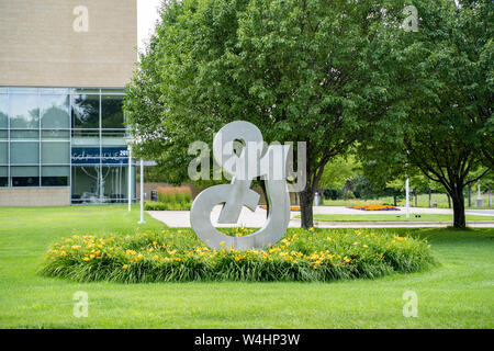 Golden Valley, Minnesota - Juli 21, 2019: ein Big G Schild am General Mills Hauptsitz in einem Vorort von Minneapolis, Minnesota. Dies ist ein Verbraucher packa Stockfoto