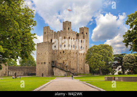Rochester Castle, Kent, Großbritannien, mit Blick auf die zentralen 'Halten' Stockfoto