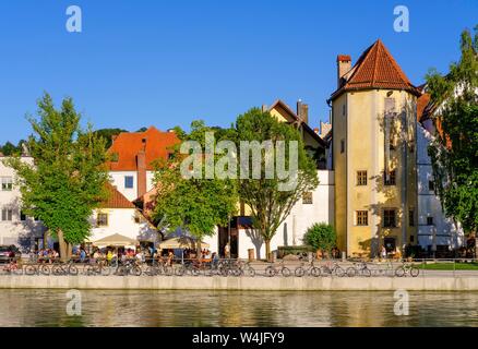 Rock Turm an der Isar Promenade, Isar, Landshut, Niederbayern, Bayern, Deutschland Stockfoto