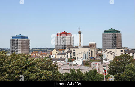 Tamar, Tavy und Lynher Wohnungen in Devonport, reclad Infolge der Grenfell Brandkatastrophe in London Stockfoto