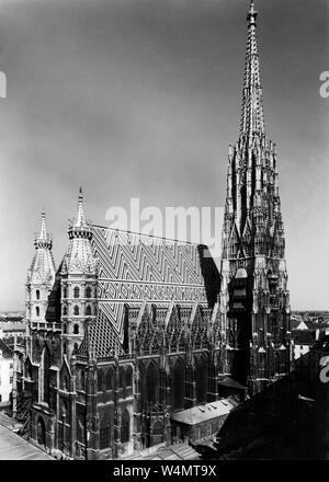 St. Stephen's Cathedral, Stephansdom, Wien Kathedrale nach dem Wiederaufbau nach dem Brand von 1945 Stockfoto