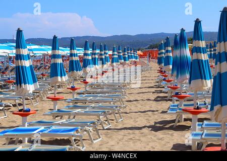 Halbinsel Gargano in Italien - Pizzomunno Strand in Vieste. Stockfoto