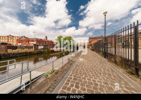 Wigan Stadtzentrum, cal System und Wigan Athlectic Football Club Stockfoto