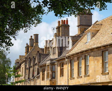 Häuser und Dächer in Chipping Campden, Cotswolds, Gloucestershire, England, Vereinigtes Königreich, England, GB, UK Stockfoto