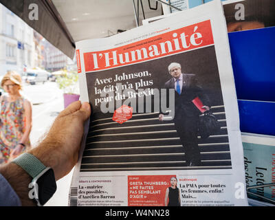Paris, Frankreich - May 24, 2019: Boris Johnson erscheint auf der Titelseite des französischen l'Humanité Zeitung nach dem neuen Chef der Konservativen, Premierminister des Vereinigten Königreichs gewählt worden Stockfoto