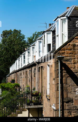 Außenansicht der Reihe der Kolonie stil Reihenhäuser in Stockbridge, Edinburgh, Schottland, Großbritannien Stockfoto