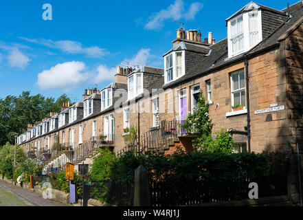 Außenansicht der Reihe der Kolonie stil Reihenhäuser in Stockbridge, Edinburgh, Schottland, Großbritannien Stockfoto