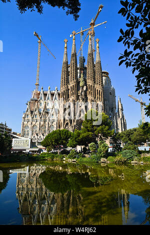 Anzeigen von Temple Expiatori de la Sagrada Familia in Barcelona, Katalonien, Spanien Stockfoto