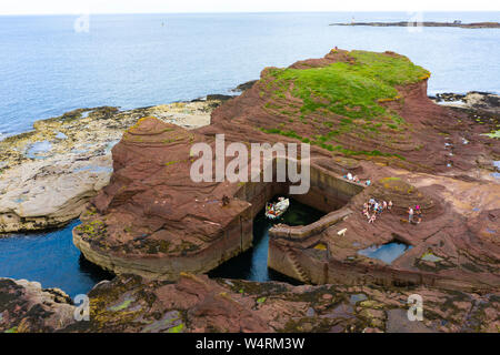 Luftaufnahme von künstlichen Hafen von seacliff Strand in East Lothian, Schottland, Großbritannien Stockfoto