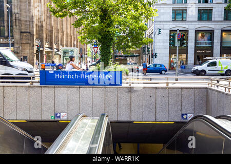 Heinrich-Heine-Allee in Düsseldorf - Deutschland Stockfoto