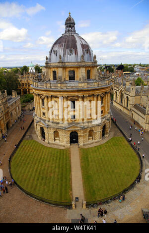 Die Radcliffe Camera, Oxford, England, Gehäuse die Radcliffe Science Library Stockfoto
