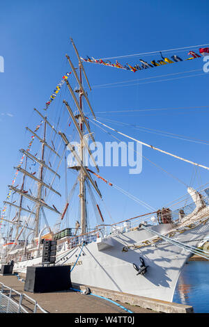 Die Tall Ship DAR MLODZIEZY an der Blyth Maritime Festival, Blyth, Northumberland, Großbritannien, UK, 2016 Stockfoto