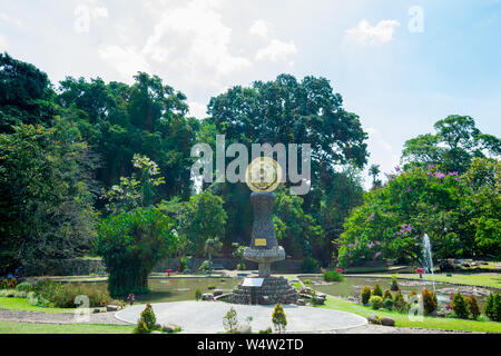 Bogor, Indonesien - September 6, 2018: Blick auf den Garten in Bogor Botanical Gardens, in Bogor, Indonesien. Stockfoto