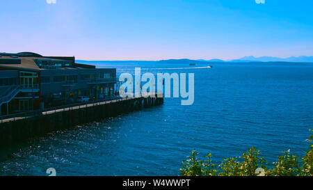 Seattle, Washington, USA (mai 10, 2019) Downtown Seattle, Tag Blick auf das Seattle Aquarium auf Pier 70 an der Elliott Bay Waterfront in Seattle, Stockfoto