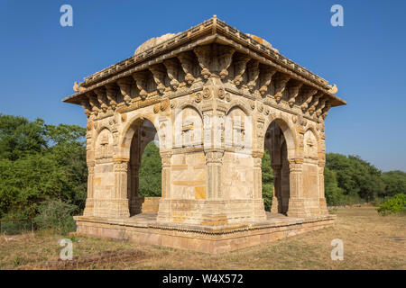 Champaner, India-December Pavagadh, Gujarat, 07, 2014 - Aussicht vom Ehrenmal in der Nähe von Nagina Masjid Stockfoto