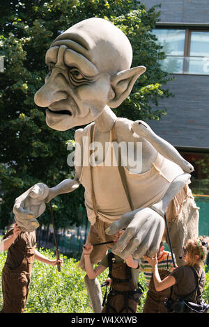 Gnomus - der Hausmeister der Erde bei Potters Felder Park. Team London Bridge Stockfoto