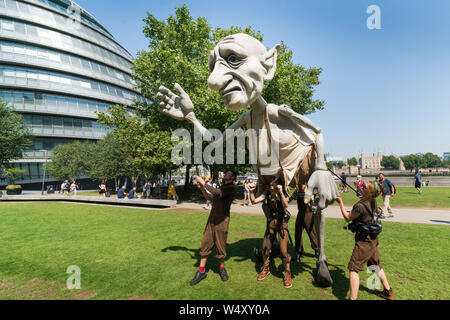 Gnomus - der Hausmeister der Erde bei Potters Felder Park. Team London Bridge Stockfoto