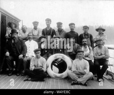 Besatzung der Britischen Segelschiff PASS VON BALMAHA Washington ca 1900 (HESTER816). Stockfoto