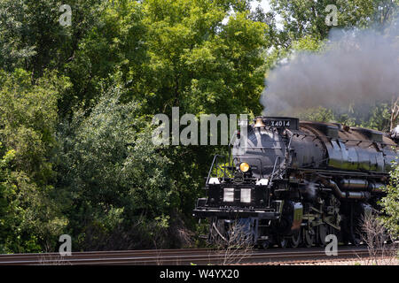 Die Big Boy 4014 in der Nähe von Fridley MN Stockfoto