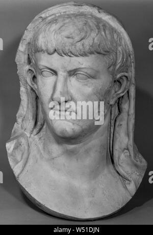 Portrait Kopf einer Julio-Claudian Prinz, Unbekannt, Römische Reich, 15 v. Chr. - A.D. 19, Marmor, 34,5 cm (13 9/16 Zoll Stockfoto