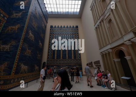 Berlin, Deutschland. 24. Juli, 2019. Die Museumsinsel in Berlin. Credit: Beata Siewicz/Pacific Press/Alamy leben Nachrichten Stockfoto