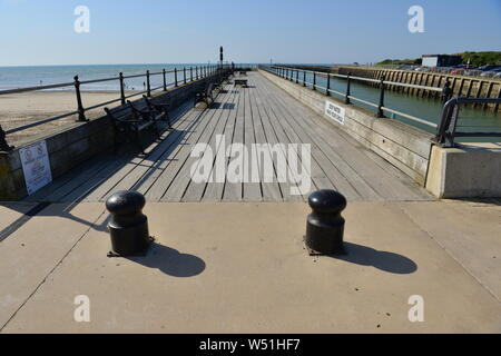 Die Anlegestelle Anlegestelle bei Chichester in West Sussex. Stockfoto