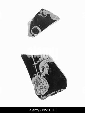 Apulische Red-Figure Bell Krater Fragment, Unbekannt, Apulien, Süditalien, etwa 350 v. Chr., Terrakotta, 7 × 6,5 cm (2 3/4 x 2 9/16 Zoll Stockfoto