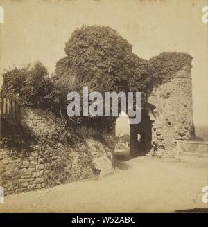 Winchelsea-Strang Tor., L.T. Kingsmill (Briten, aktive 1860s), 1860s, Eiklar silber Drucken Stockfoto