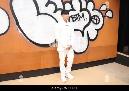 Singaporean Sänger JJ Lin besucht die Louis Vuitton Menswear Herbst/Winter 2019-2020 Show als Teil von Paris Fashion Week in Paris, Frankreich, 17. Januar 201 Stockfoto