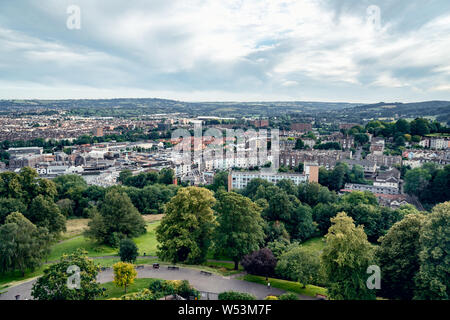 Anzeigen von Bristol von Cabot Tower in Brandon Hill Park Stockfoto