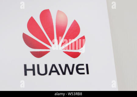 ---- Blick auf ein Logo von Huawei in Shanghai, China, 16. Januar 2019. Huawei, Chinesische Technologie Riese, hat in Zusammenarbeit mit der IKT (Informations- und Komm Stockfoto