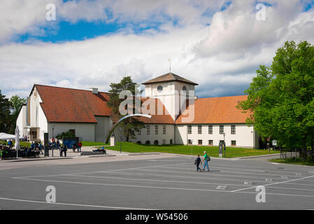 Wikingerschiffmuseum, Blick im Sommer auf das Wikingerschiffmuseum (Vikingskiphuset) in Bygdoy, Oslo, Norwegen. Stockfoto