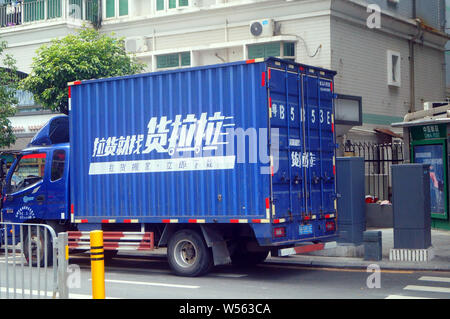 ---- Blick auf einen Van der Fahrzeug-hageln Plattform Huolala in Shenzhen, der südchinesischen Provinz Guangdong, 13. September 2018. Gleichen - Stadt der Chinesischen d Stockfoto