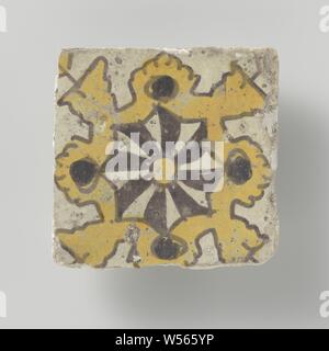 Fliese, Fliese gemalt in Gelb und Violett mit Sternenmuster., anonym, Tunesie (möglicherweise), 1600-1800, Steingut, Zinn Glasur, h 12,5 cm x W 11,5 cm x t 2 cm Stockfoto