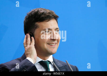 Wolodymyr Selensky-Treffen der Dt. Bundeskanzlerin mit dem ukrainischen Praesidenten, Bundeskanzleramt, 18. Juni 2019, Berlin/Volodymyr Zelensky - Stockfoto