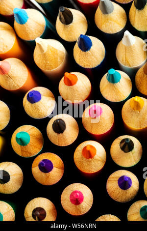 Nahaufnahme der Bunte Bleistifte Stockfoto