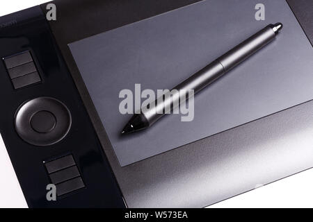 Designer Tools. Pen Tablet auf Weiß isoliert. Stockfoto